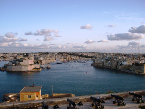 Valletta-Upper-Barracca-Garden 007 (Vittoriosa-Senglea)